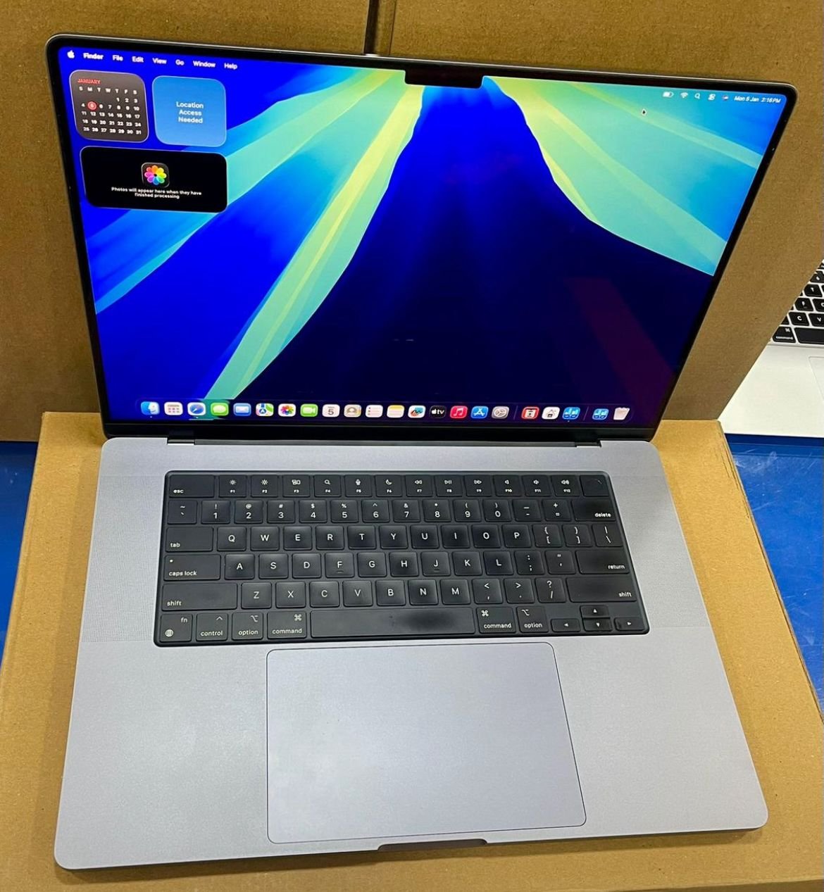 MacBook A2485 M1 Pro